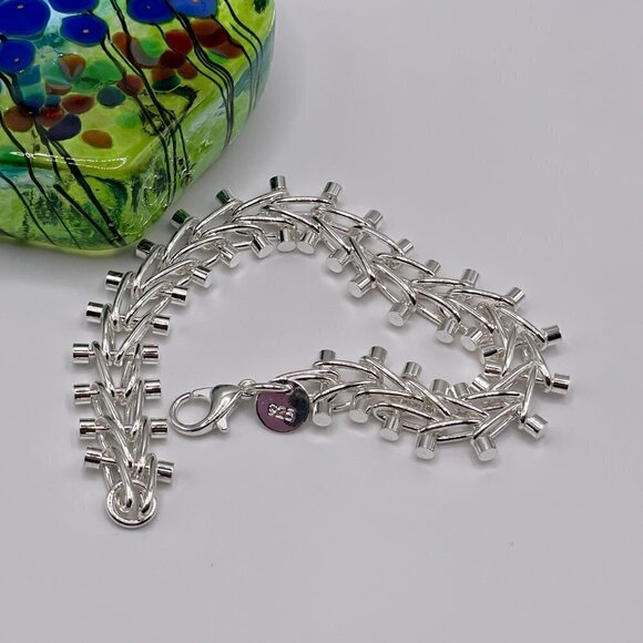 Sterling Silver 925 Smooth Crossbar and Nails Chain Bracelet #1129 - Picture 4 of 4